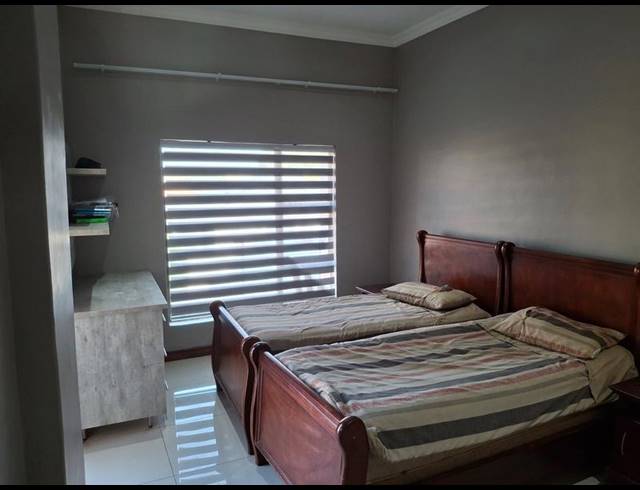 5 BEDROOM HOUSE FOR SALE IN MONAVONI